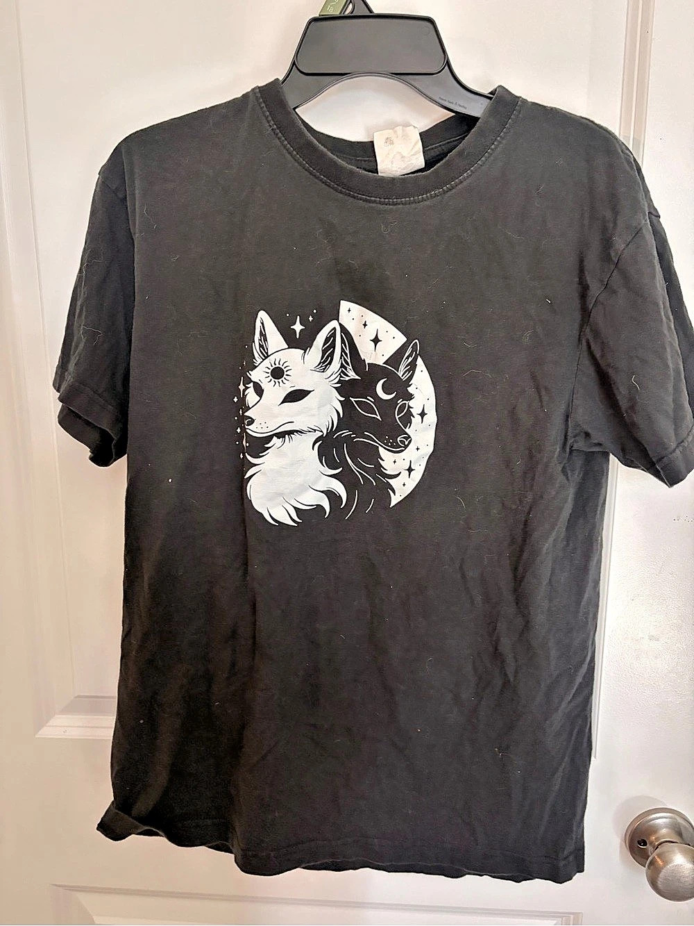 PRO Graphic fox sun and moon Tee in Black & White Size Medium